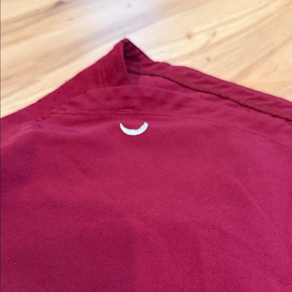 ZYIA Men's Athletic Shorts - Burgundy Medium zippered pockets - Picture 4 of 7